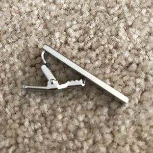 Silver Tie Bar Clip with pouch